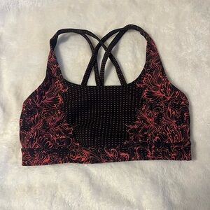 Lululemon energy bra size 6- white and pink pattern